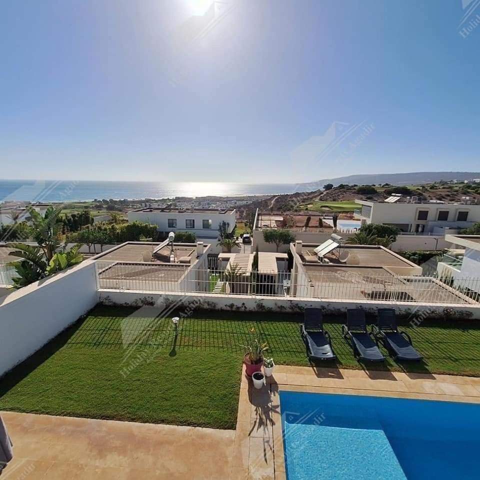 Villa Blue Sky 4 Bedroom Bay Amda